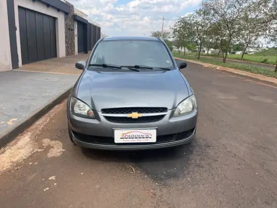 Carro 1.0 MPFI LS 8V FLEX 4P MANUAL