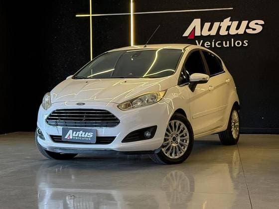 Carro 1.6 TITANIUM HATCH 16V FLEX 4P POWERSHIFT