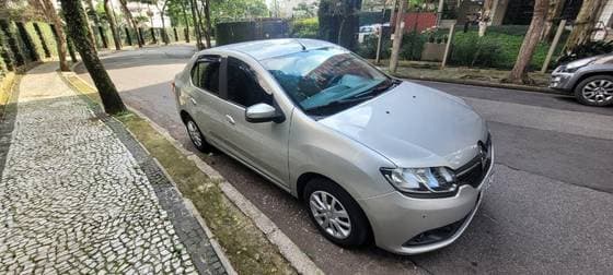 Carro 1.6 EXPRESSION 8V FLEX 4P MANUAL