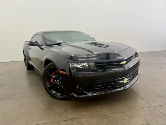 Carro 6.2 SS COUPÉ V8 GASOLINA 2P AUTOMÁTICO