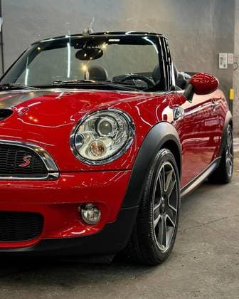 Carro 1.6 CABRIO 16V GASOLINA 2P AUTOMÁTICO