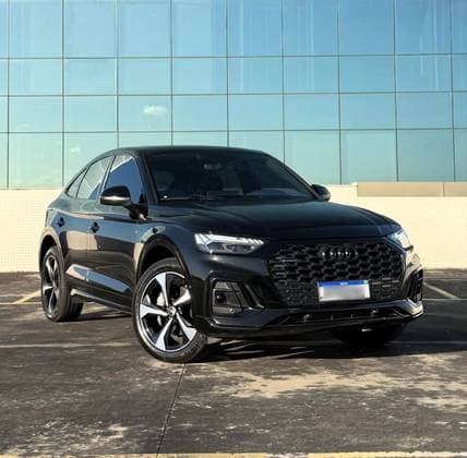 Carro 2.0 45 TFSI GASOLINA SPORTBACK S LINE BLACK QUATTRO S TRONIC