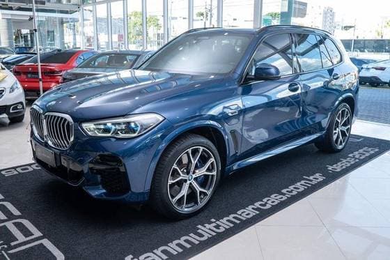 Carro 3.0 I6 TURBO HÍBRIDO XDRIVE45E M SPORT AUTOMÁTICO
