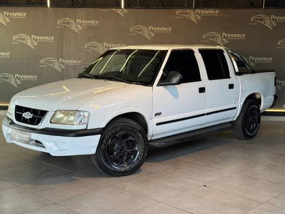 Carro 2.2 MPFI STD 4X2 CS 8V GASOLINA 2P MANUAL