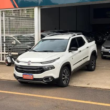 Carro 2.0 16V TURBO DIESEL VOLCANO 4WD AT9