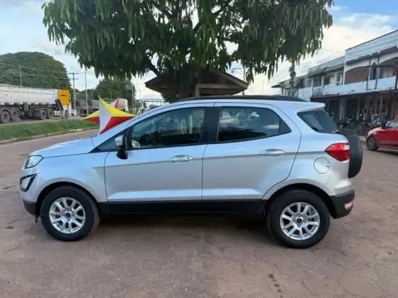Carro 1.5 TI-VCT FLEX SE AUTOMÁTICO