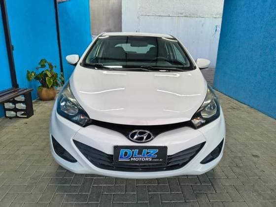 Carro 1.6 COMFORT PLUS 16V FLEX 4P MANUAL
