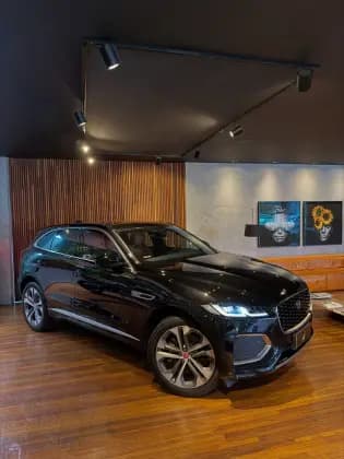 Carro 3.0 P340 MHEV R-DYNAMIC SE AWD AUTOMÁTICO