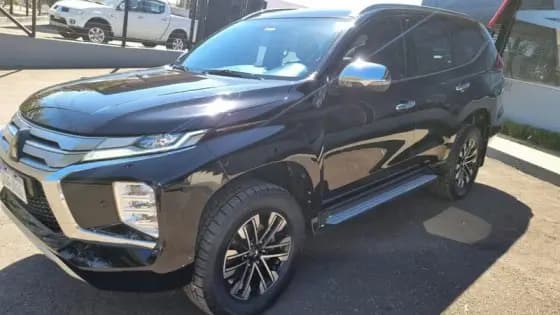 Carro 2.4 16V MIVEC TURBO DIESEL HPE AWD AUTOMÁTICO