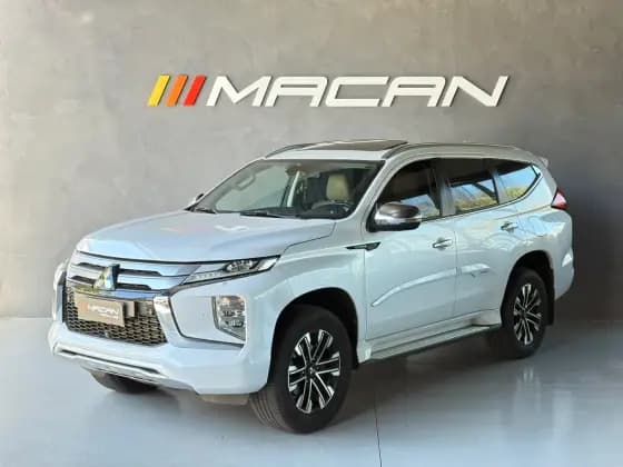 Carro 2.4 16V MIVEC TURBO DIESEL HPE-S AWD AUTOMÁTICO