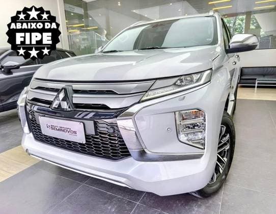 Carro 2.4 16V MIVEC TURBO DIESEL HPE AWD AUTOMÁTICO