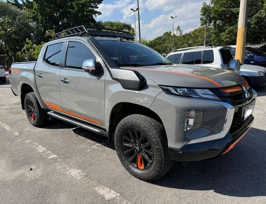 Carro 2.4 16V TURBO DIESEL SPORT HPE SERTÕES CD 4P 4X4 AUTOMÁTICO