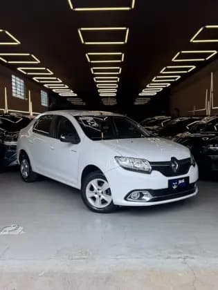 Carro 1.6 DYNAMIQUE 8V FLEX 4P MANUAL