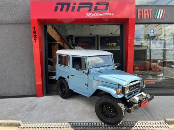 Carro 4.0 OJ50LV 4X4 TETO RIGIDO DIESEL 2P MANUAL
