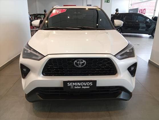 Carro 1.5 VVT-I FLEX XRE CVT