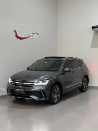 Carro 2.0 300 TSI GASOLINA ALLSPACE R-LINE AUTOMÁTICO