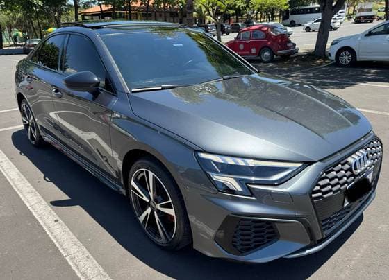 Carro 2.0 40 TFSI MHEV SEDAN PERFORMANCE BLACK S-TRONIC