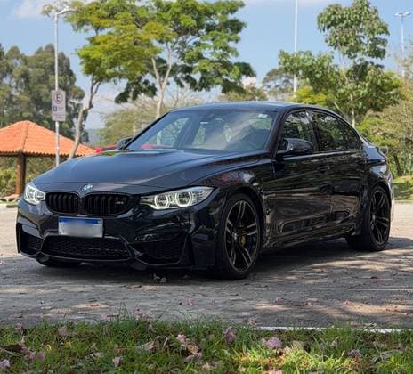 Carro 3.0 I6 GASOLINA SEDAN AUTOMÁTICO