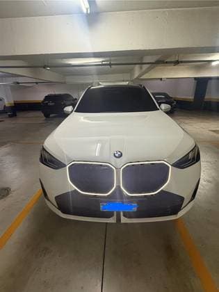 Carro 2.0 TWINPOWER MHEV XDRIVE30I M SPORT STEPTRONIC