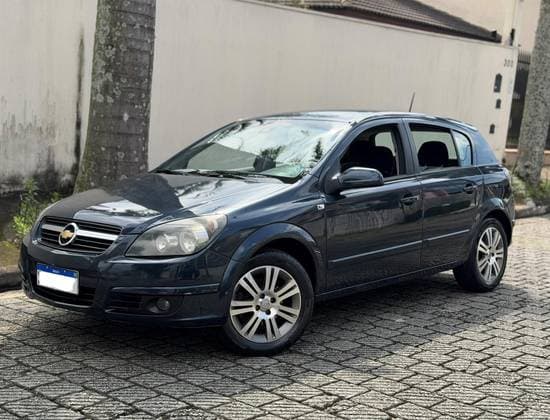 Carro 2.0 MPFI GT HATCH 8V FLEX 4P MANUAL