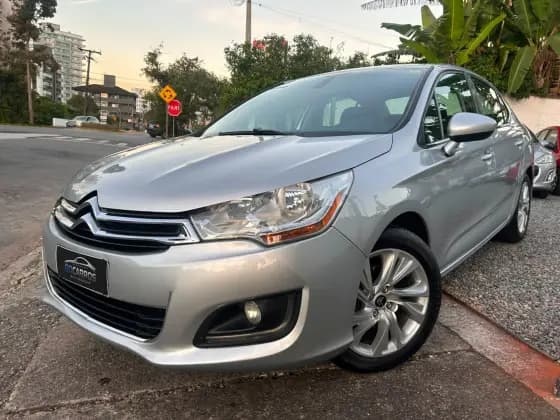 Carro 2.0 MPFI TENDANCE 16V FLEX 4P AUTOMÁTICO