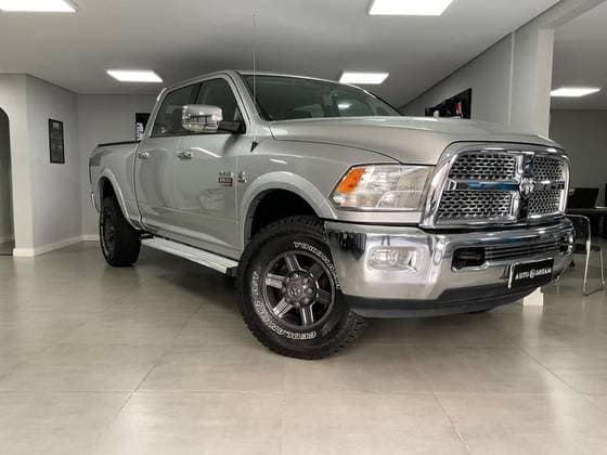 Carro 6.7 2500 LARAMIE 4X4 CD I6 TURBO DIESEL 4P AUTOMÁTICO