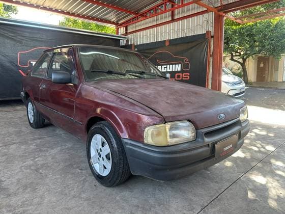 Carro 1.6 L 8V ÁLCOOL 2P MANUAL