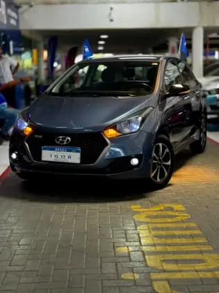 Carro 1.6 R SPEC 16V FLEX 4P AUTOMÁTICO