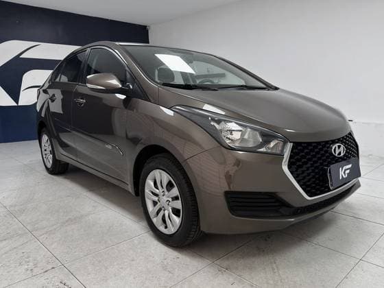 Carro 1.0 COMFORT PLUS 12V FLEX 4P MANUAL