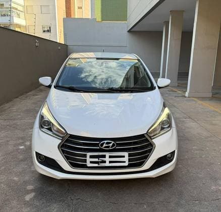 Carro 1.6 PREMIUM 16V FLEX 4P AUTOMÁTICO