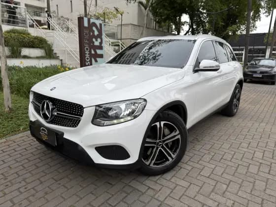 Carro 2.0 CGI GASOLINA 4MATIC 9G-TRONIC