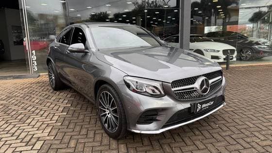 Carro 2.0 CGI GASOLINA COUPÉ 4MATIC 9G-TRONIC