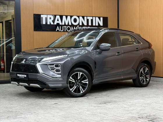 Carro 1.5 MIVEC TURBO GASOLINA HPE-S S-AWC CVT
