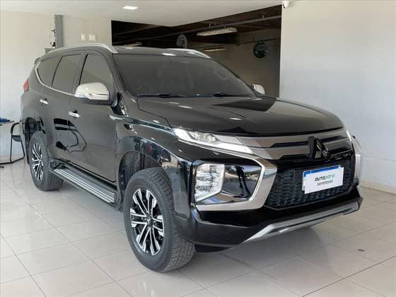 Carro 2.4 16V MIVEC TURBO DIESEL HPE-S AWD AUTOMÁTICO