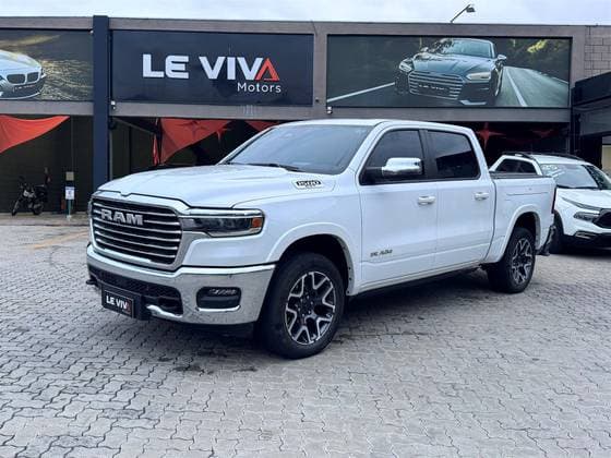 Carro 3.0 HURRICANE 6 BITURBO GASOLINA LARAMIE NIGHT EDITION CD 4X4 AUTOMÁTICO