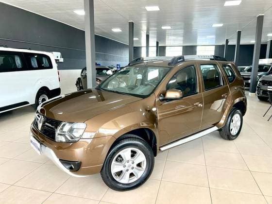 Carro 1.6 DYNAMIQUE 4X2 16V FLEX 4P MANUAL