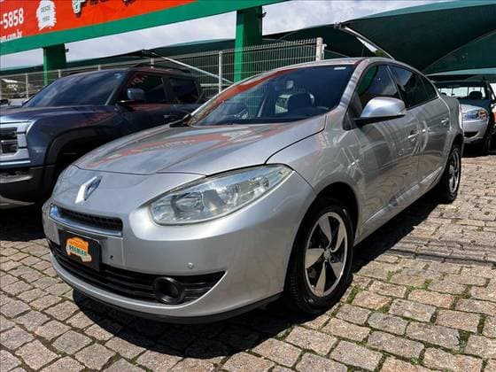 Carro 2.0 DYNAMIQUE 16V FLEX 4P AUTOMÁTICO