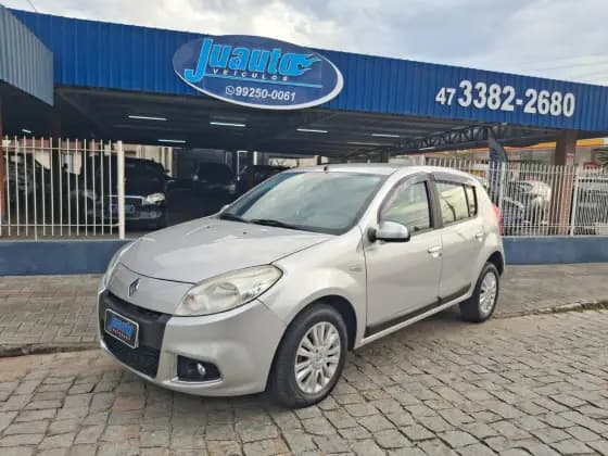 Carro 1.6 PRIVILÉGE 16V FLEX 4P AUTOMÁTICO