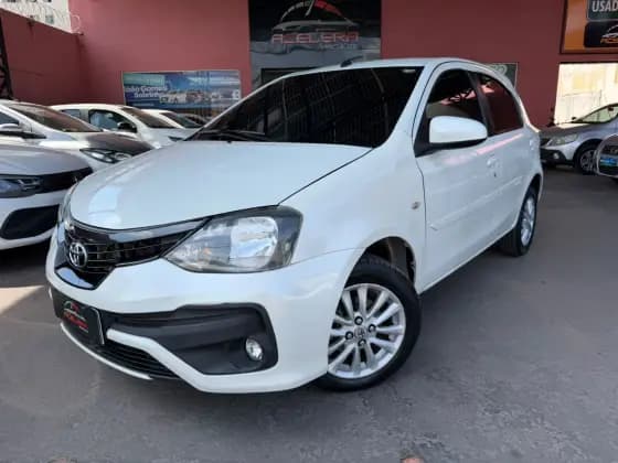 Carro 1.3 X 16V FLEX 4P AUTOMÁTICO