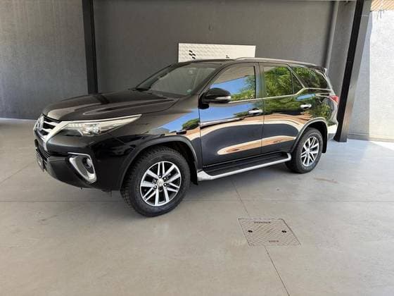 Carro 2.8 SRX 4X4 16V TURBO INTERCOOLER DIESEL 4P AUTOMÁTICO