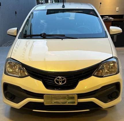 Carro 1.3 X 16V FLEX 4P AUTOMÁTICO