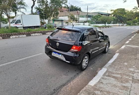 Carro 1.0 MI 8V FLEX 4P MANUAL G.V
