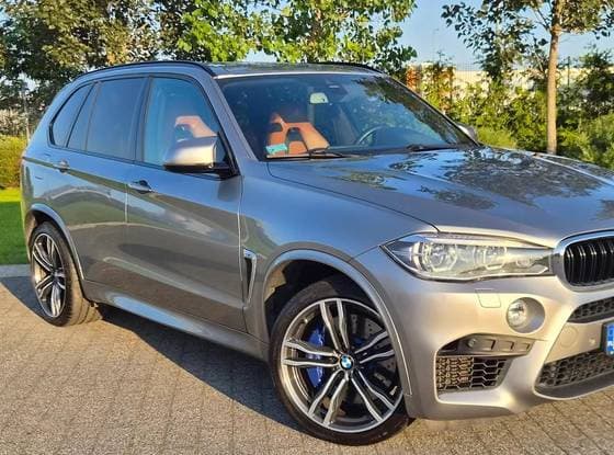 Carro 4.4 V8 TURBO GASOLINA M AUTOMATICO