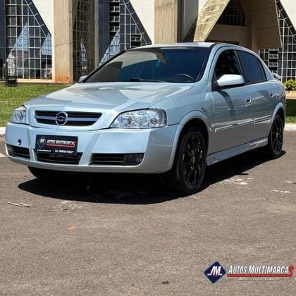 Carro 2.0 MPFI ADVANTAGE 8V FLEX 4P MANUAL