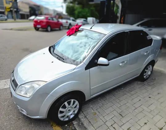 Carro 1.6 MPI SEDAN 8V FLEX 4P MANUAL