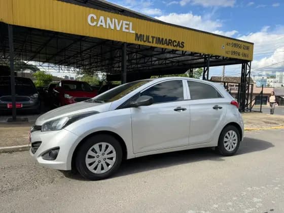Carro 1.0 COMFORT 12V FLEX 4P MANUAL