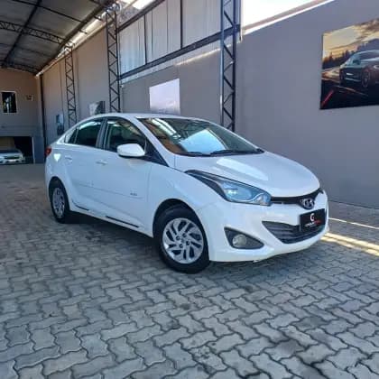 Carro 1.6 COMFORT PLUS 16V FLEX 4P MANUAL