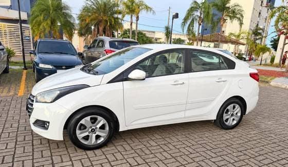 Carro 1.6 COMFORT STYLE 16V FLEX 4P MANUAL