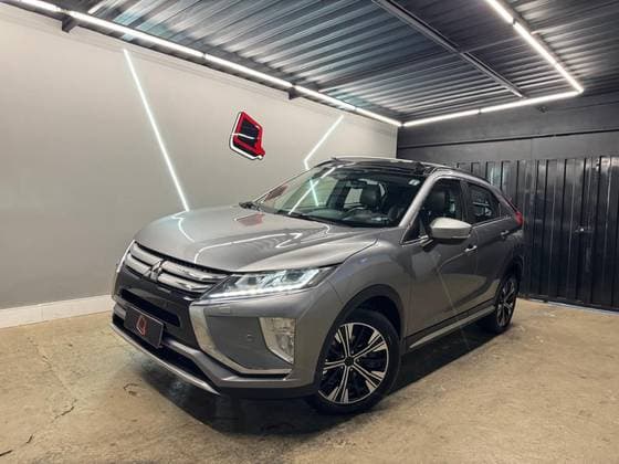 Carro 1.5 MIVEC TURBO GASOLINA HPE-S AWD CVT