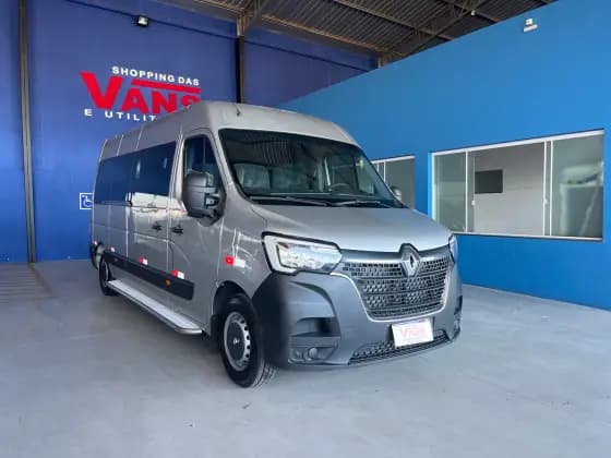 Carro 2.3 DCI DIESEL MINIBUS EXECUTIVE 16L L3H2 3P MANUAL